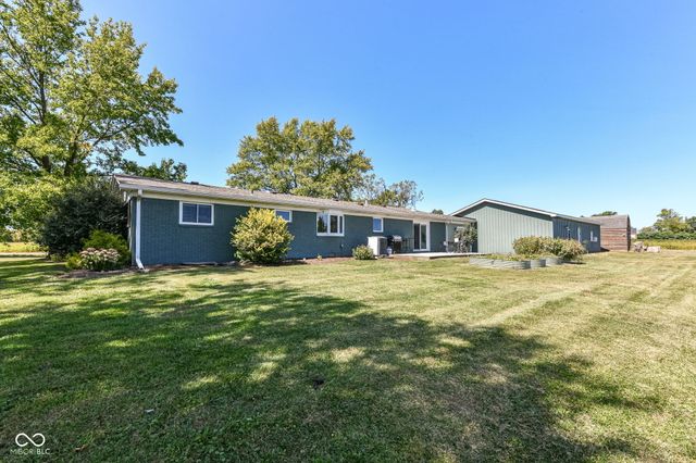 6825 S 425 E, Lebanon, IN 46052