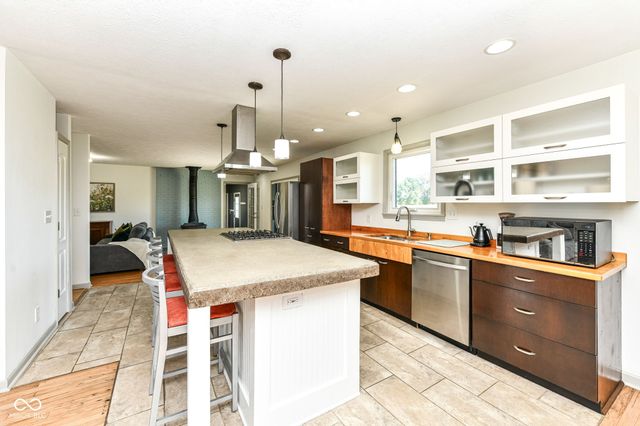 6825 S 425 E, Lebanon, IN 46052