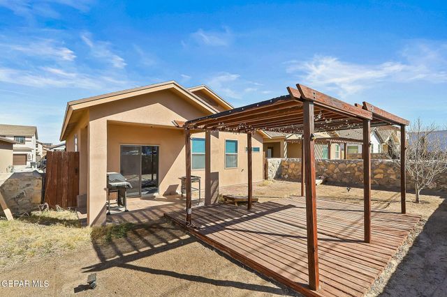 13142 SAKER Drive, Horizon City, TX 79928