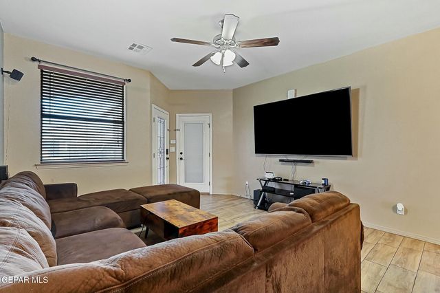 13142 SAKER Drive, Horizon City, TX 79928