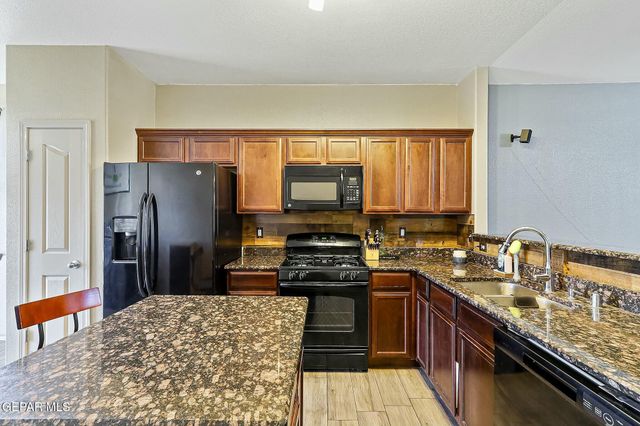 13142 SAKER Drive, Horizon City, TX 79928