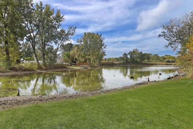 4401 122nd STREET, Pleasant Prairie, WI 53158
