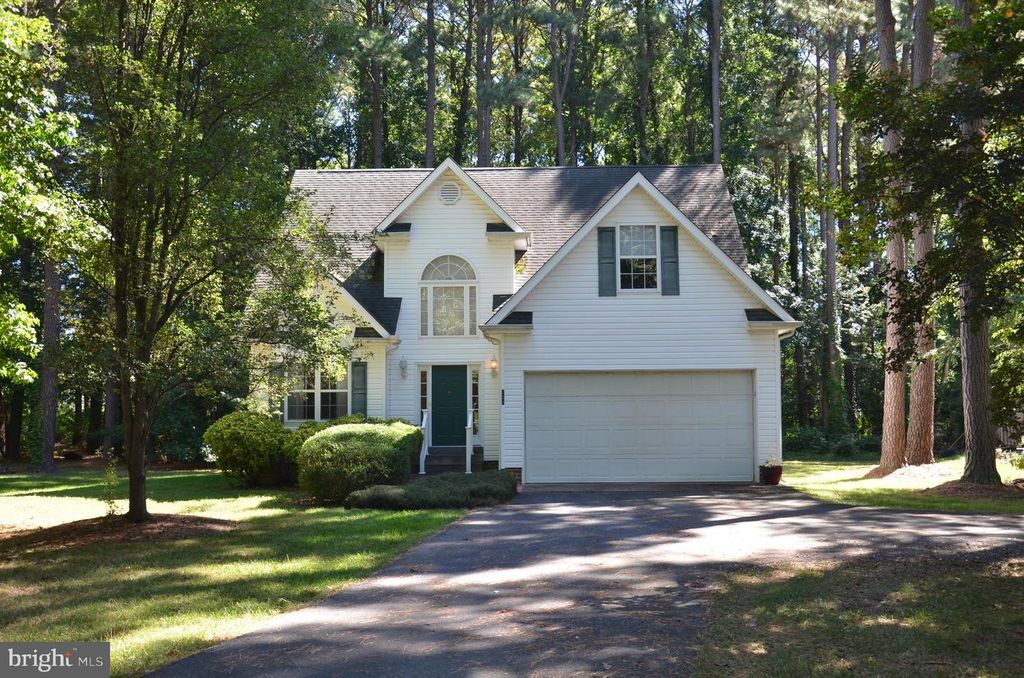 228 TYLER AVE, Saint Michaels, MD 21663