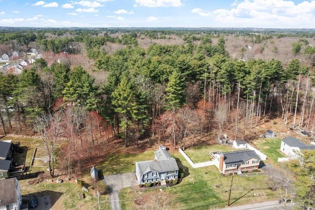 4 Boutwell Street, Wilmington, MA 01887