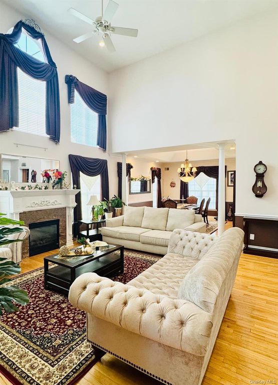 153 Constantine Way 153, Mount Sinai, NY 11766 — photo 3