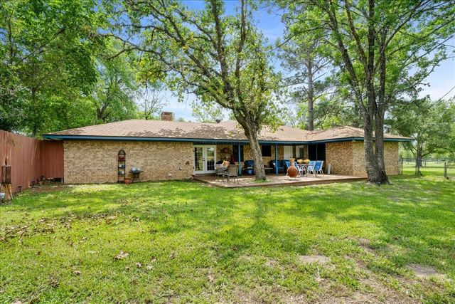 795 Bader Road, Bellville, TX 77418