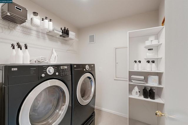 1455 Purson Ln, Lafayette, CA 94549