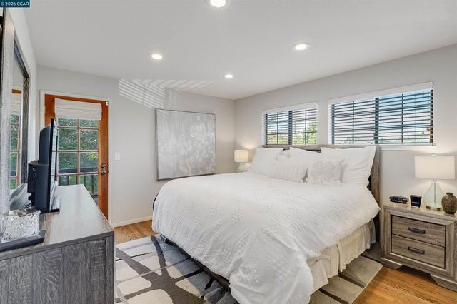 1455 Purson Ln, Lafayette, CA 94549