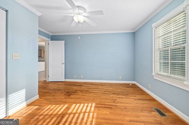 231 E Morgan Street, Clarkesville, GA 30523