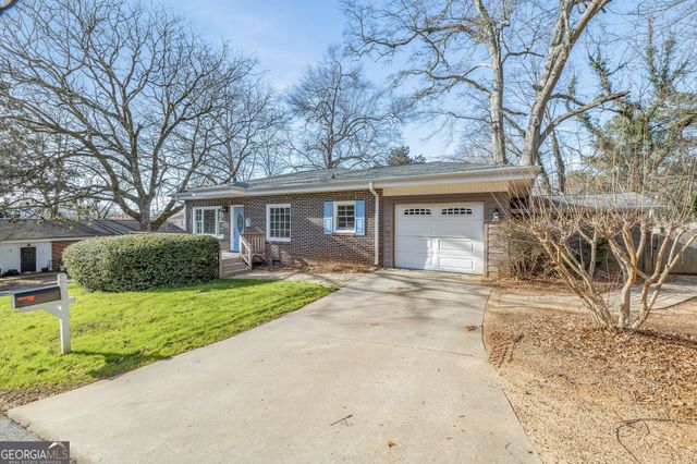 231 E Morgan Street, Clarkesville, GA 30523