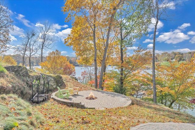 6641 Horseshoe Bend RD, Goodview, VA 24095