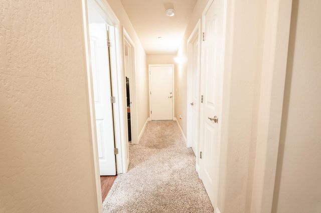 505 Forest Court, Woodlake, CA 93286