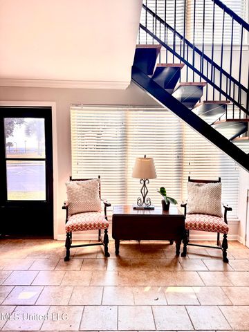 527 Front Beach Drive, 59, Ocean Springs, MS 39564