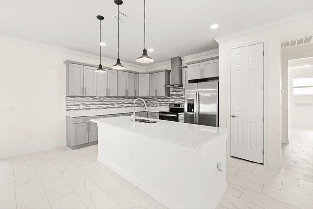 840 OAKS SHORES ROAD, Leesburg, FL 34748