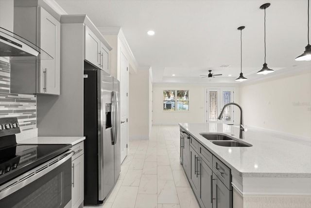 840 OAKS SHORES ROAD, Leesburg, FL 34748