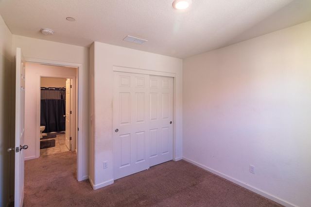 130 Bywell Bridge Cir, Sacramento, CA 95823