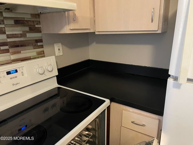 72 Willis Avenue 2, Keansburg, NJ 07734