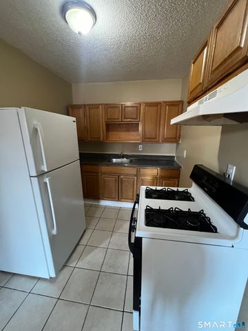 32 Bedford Street A, Hartford, CT 06120