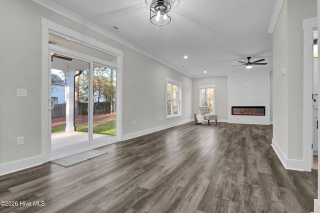 163 Bayshore Drive, Sneads Ferry, NC 28460