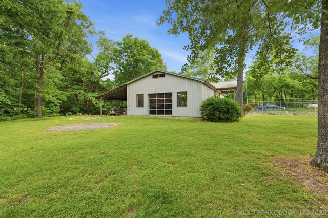 6504 463 Road, Hulbert, OK 74441