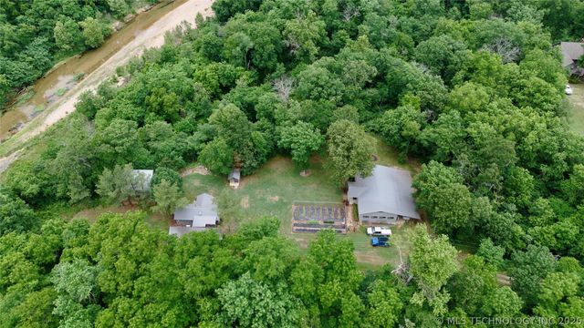 6504 463 Road, Hulbert, OK 74441