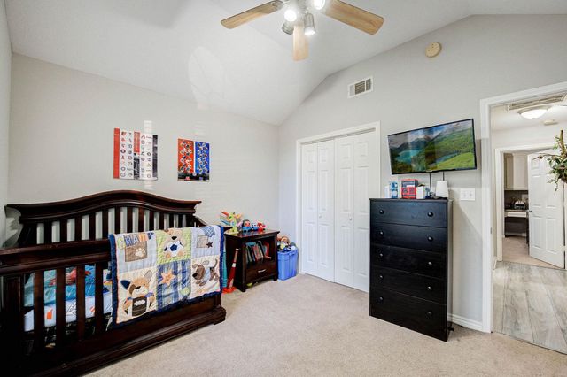 121 Clear Water Street W, Montgomery, TX 77356
