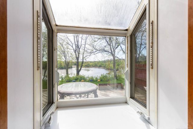 13281 Lake Pointe Boulevard, Van Buren Twp, MI 48111