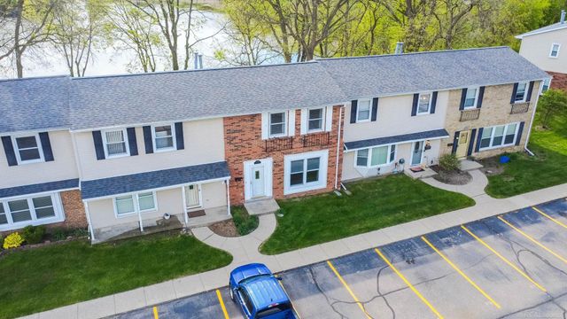 13281 Lake Pointe Boulevard, Van Buren Twp, MI 48111