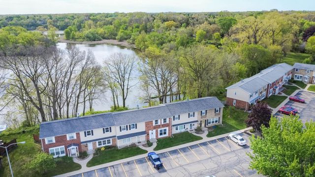13281 Lake Pointe Boulevard, Van Buren Twp, MI 48111