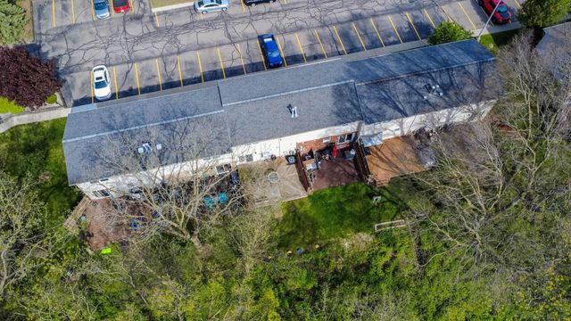 13281 Lake Pointe Boulevard, Van Buren Twp, MI 48111