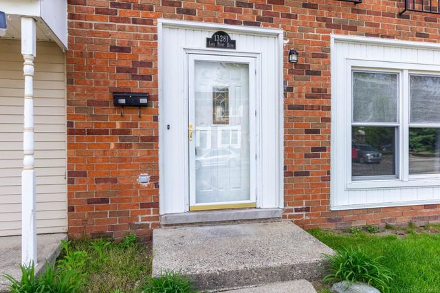13281 Lake Pointe Boulevard, Van Buren Twp, MI 48111
