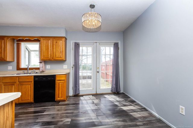13281 Lake Pointe Boulevard, Van Buren Twp, MI 48111