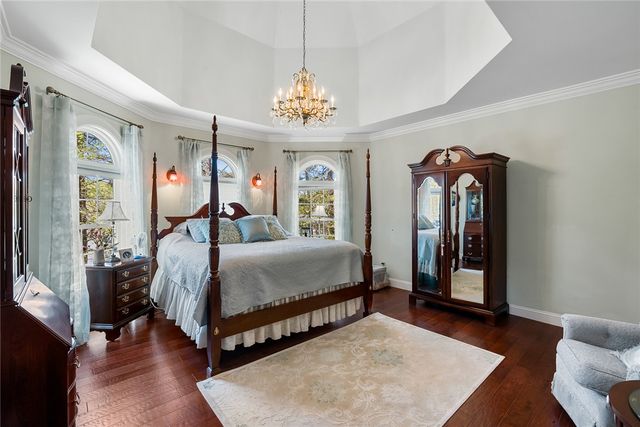 246 E Waters Edge Lane, West Union, SC 29696