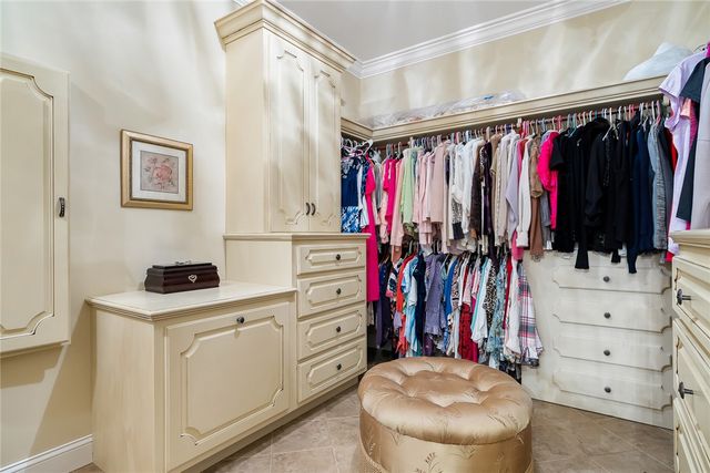 246 E Waters Edge Lane, West Union, SC 29696