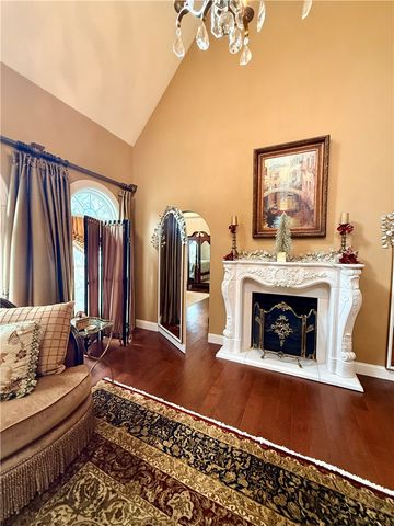 246 E Waters Edge Lane, West Union, SC 29696