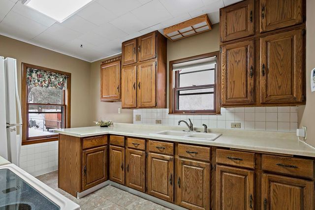 1926 Flandrau Street N, Maplewood, MN 55109