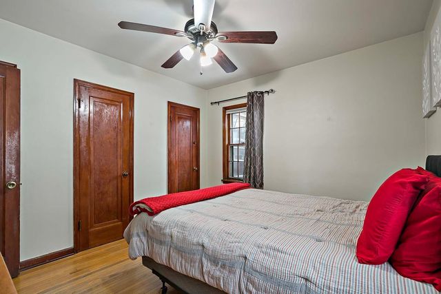 1926 Flandrau Street N, Maplewood, MN 55109