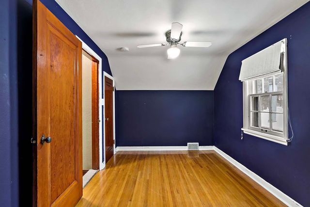 1926 Flandrau Street N, Maplewood, MN 55109