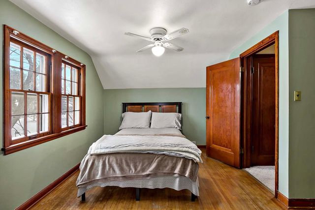 1926 Flandrau Street N, Maplewood, MN 55109