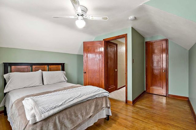 1926 Flandrau Street N, Maplewood, MN 55109