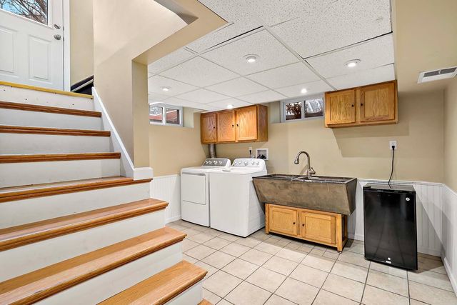 1926 Flandrau Street N, Maplewood, MN 55109