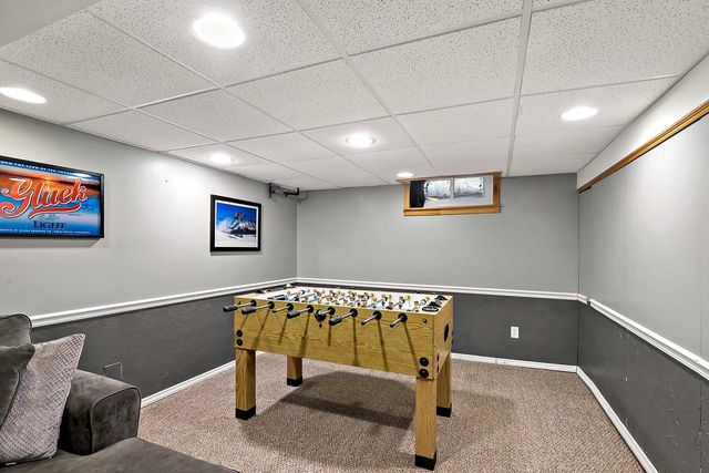 1926 Flandrau Street N, Maplewood, MN 55109