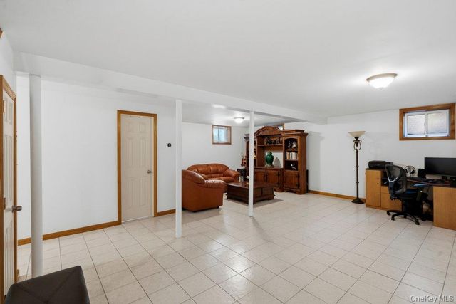2066 Washington Avenue, Seaford, NY 11783