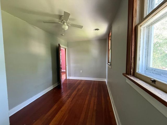 19 W 36th Place, Steger, IL 60475