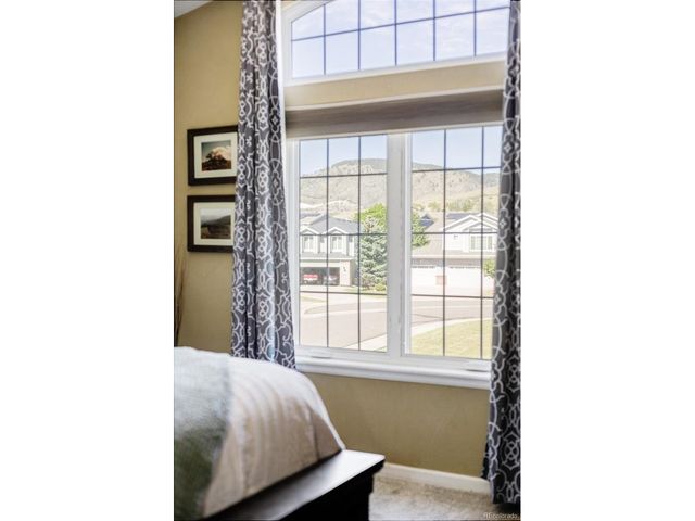 6102 Dunraven Rd, Golden, CO 80403