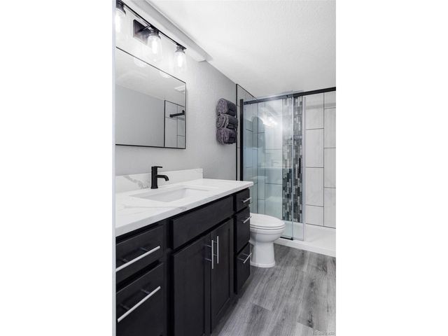 6102 Dunraven Rd, Golden, CO 80403