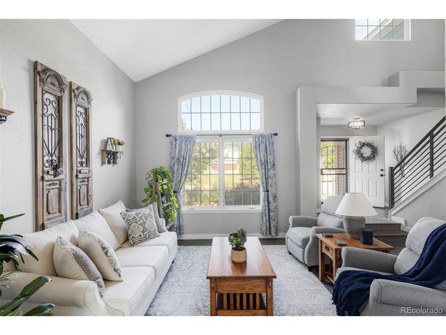 6102 Dunraven Rd, Golden, CO 80403
