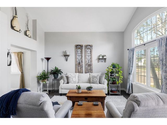 6102 Dunraven Rd, Golden, CO 80403