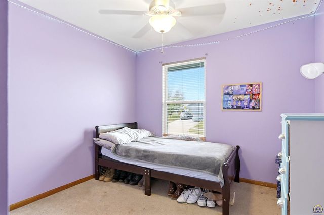 6845 SW 18th ST, Topeka, KS 66615