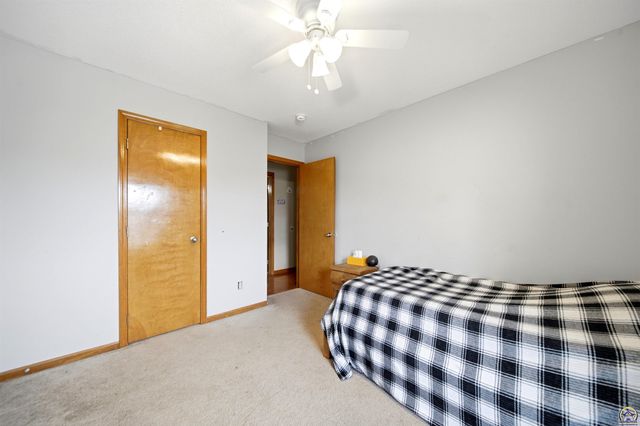 6845 SW 18th ST, Topeka, KS 66615